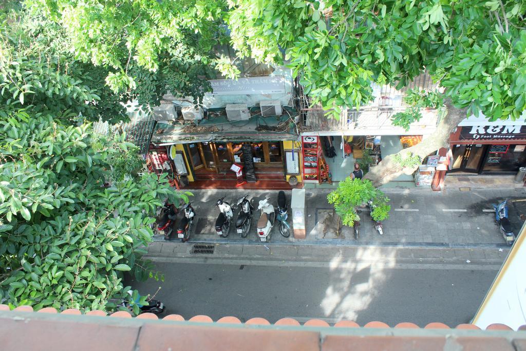 Le Petit Hanoi Hotel エクステリア 写真