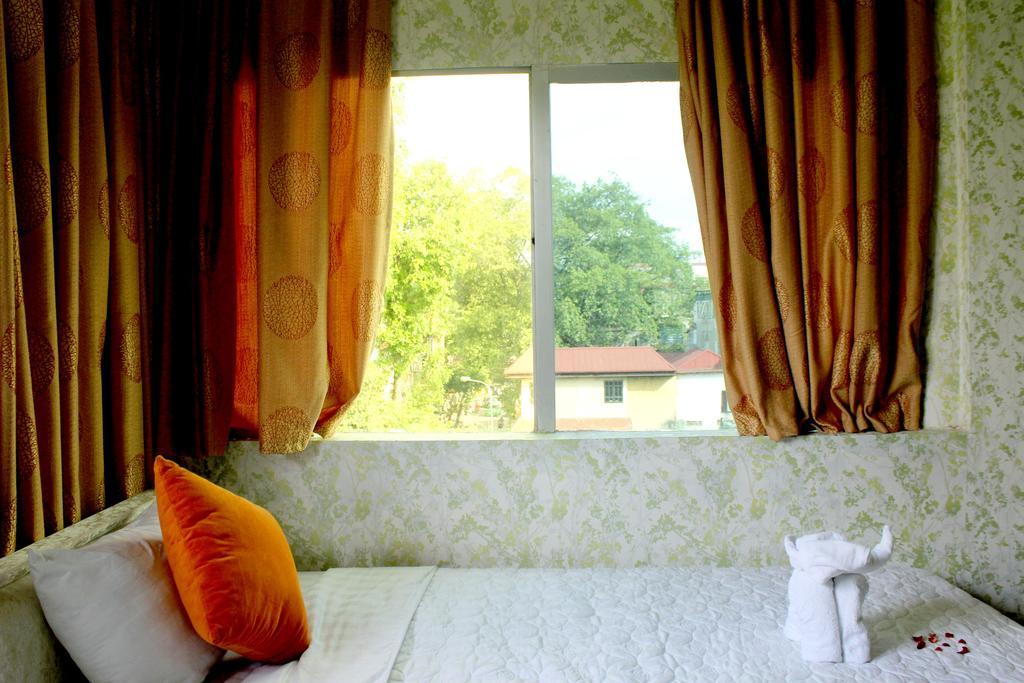 Le Petit Hanoi Hotel エクステリア 写真