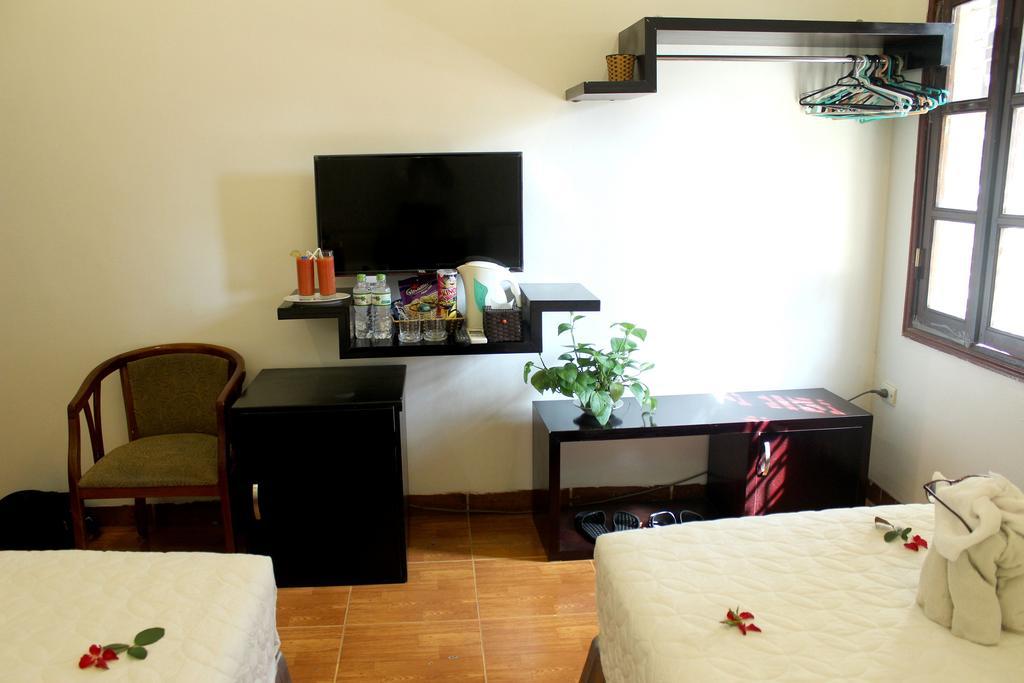 Le Petit Hanoi Hotel エクステリア 写真