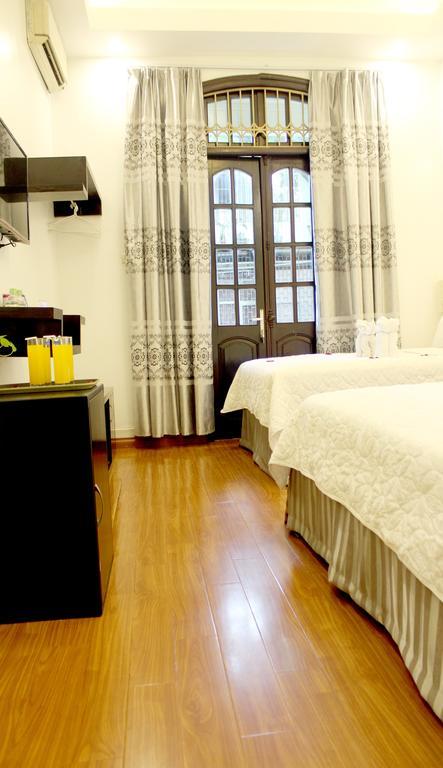 Le Petit Hanoi Hotel エクステリア 写真